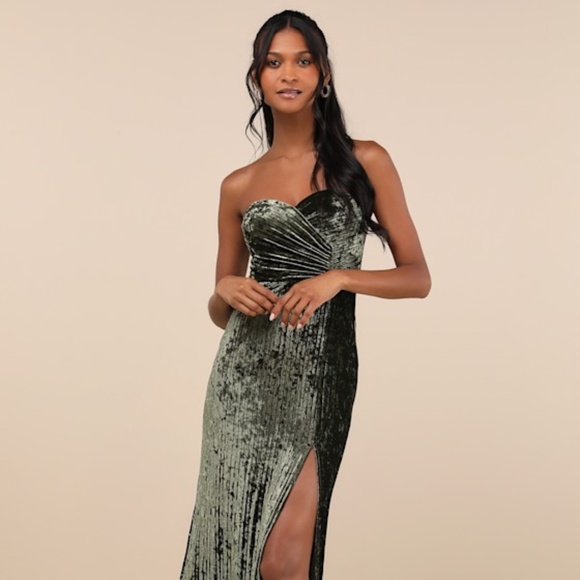 Lulus Dresses & Skirts - Lulus Classy Sensation Olive Velvet Pleated Strapless Maxi Dress Green - Size S